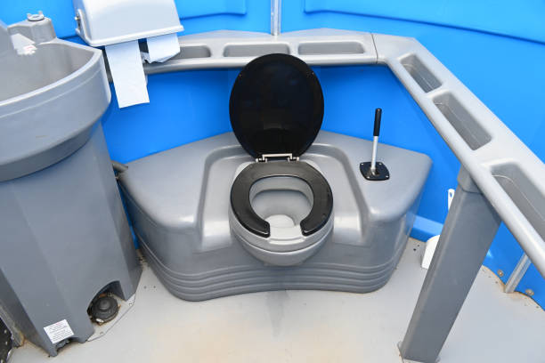 Portable Toilet Options We Offer in Elwood, IL