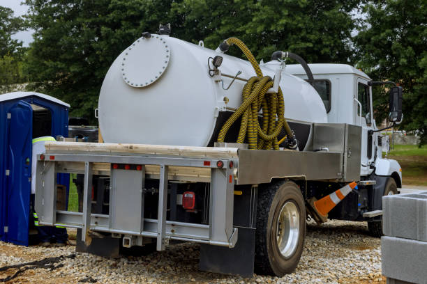 Best Sanitation services for porta potties  in Elwood, IL